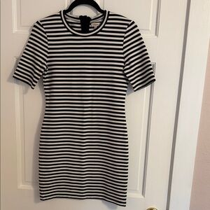 Aritzia Sunday Best Black & White Striped Knit Tee Dress - Size 6